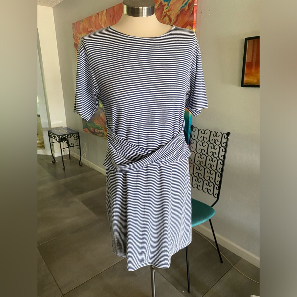 Theory Front Twist T-Shirt Dress S